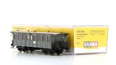 BW45704